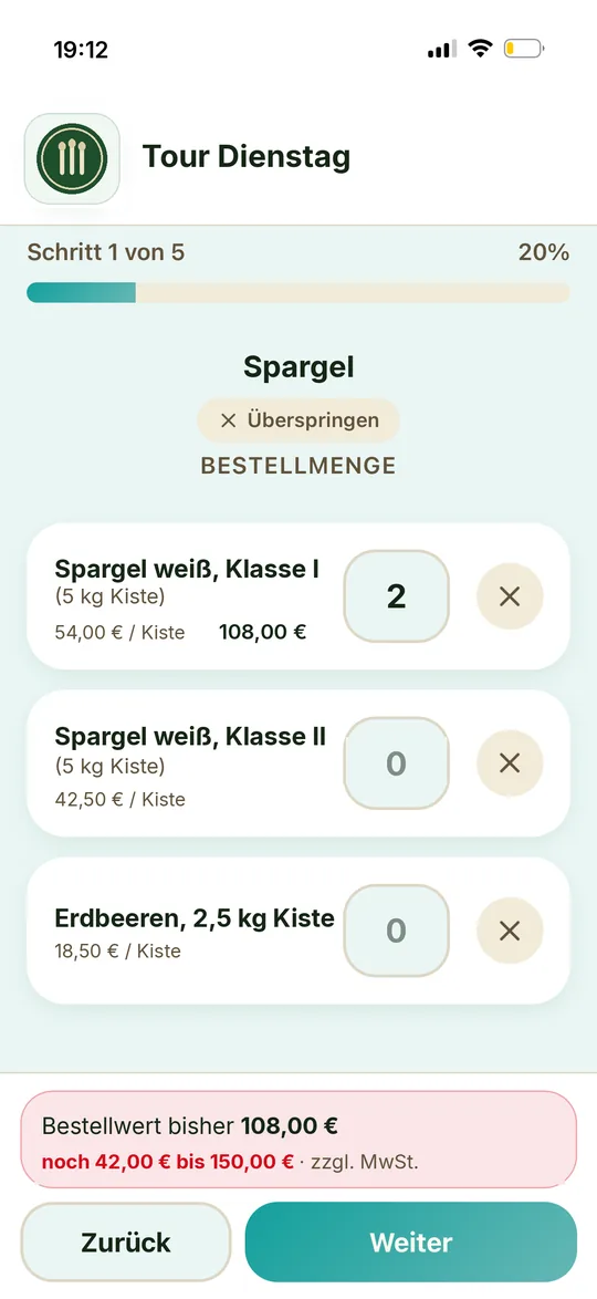 Bestell-App: Produktgruppe Spargel mit Mengenfeldern, Preisen und dem Hinweis, wie viel bis zum Mindestbestellwert fehlt